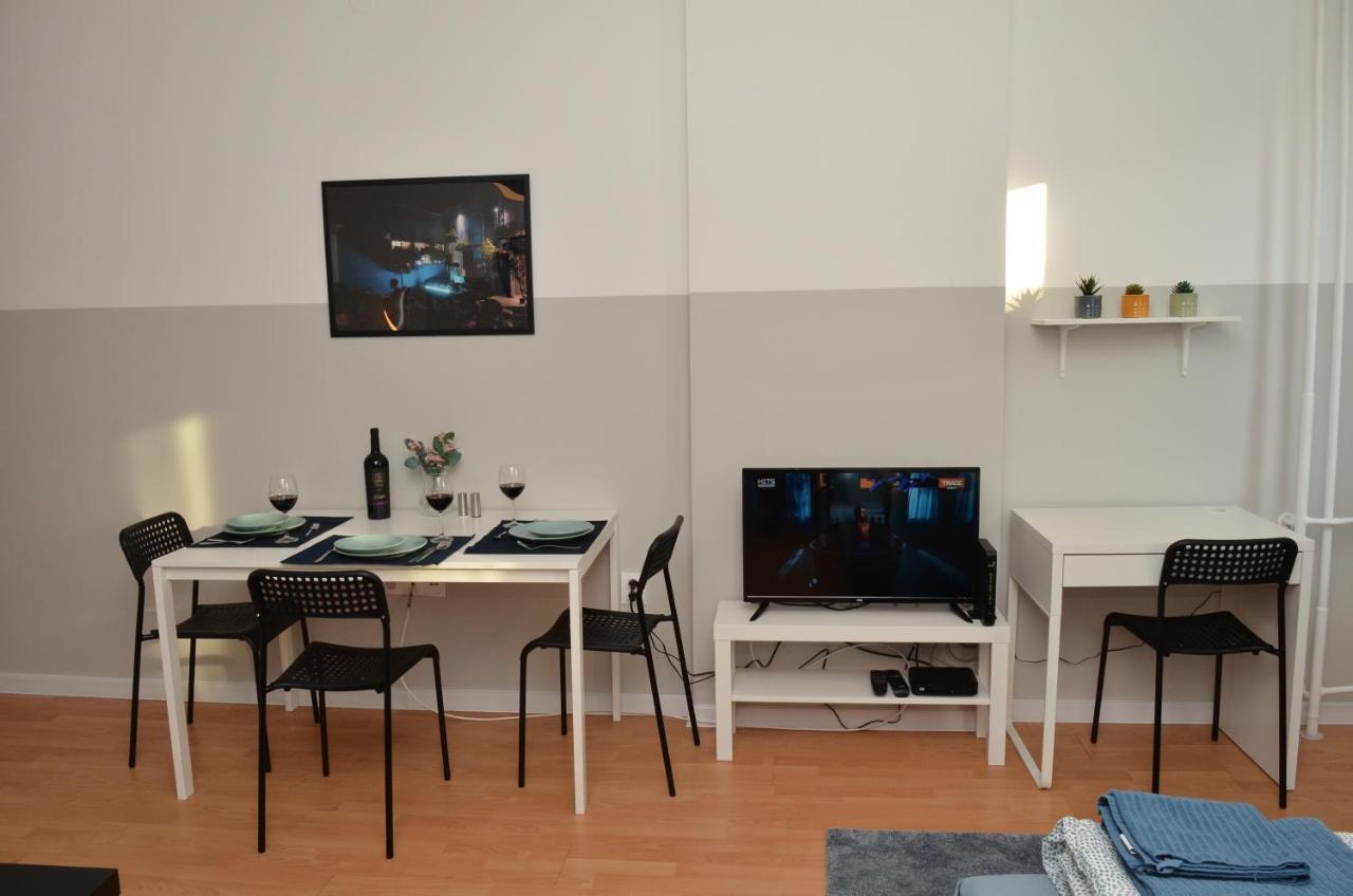 Tike, Tak - Central Residence Nisz Zewnętrze zdjęcie