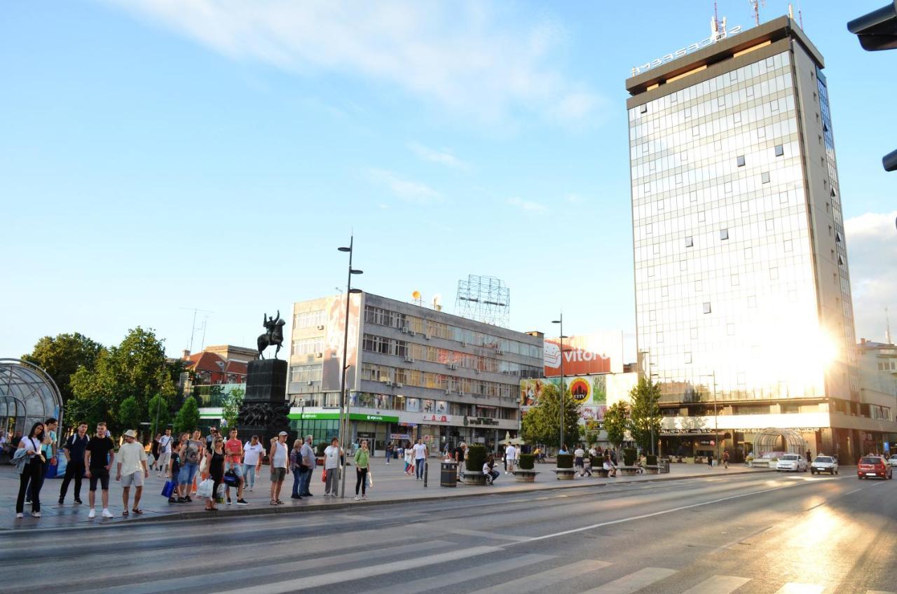 Tike, Tak - Central Residence Nisz Zewnętrze zdjęcie