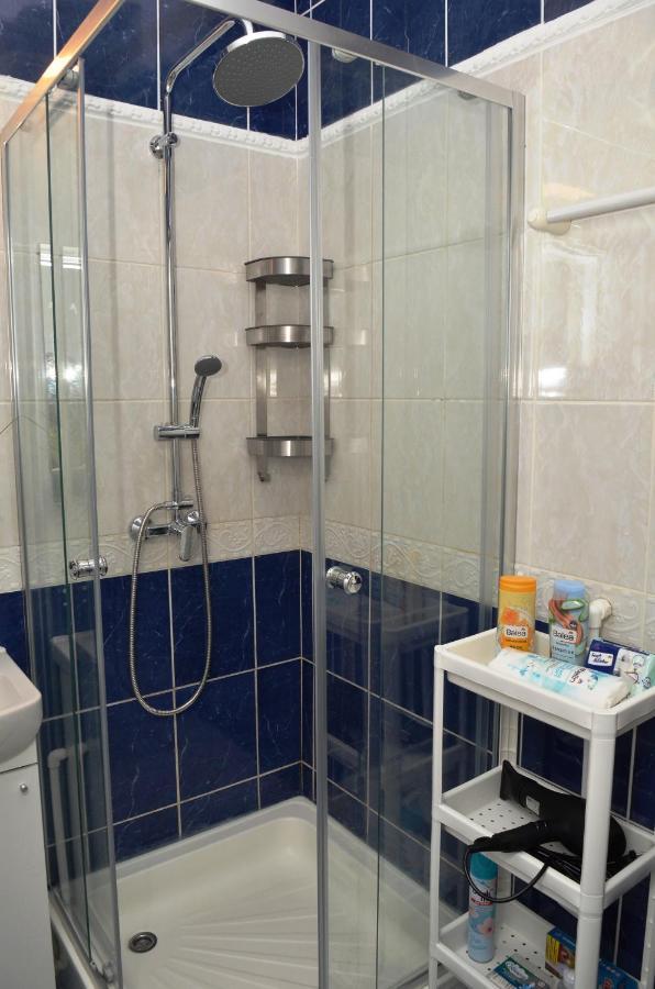 Tike, Tak - Central Residence Nisz Zewnętrze zdjęcie