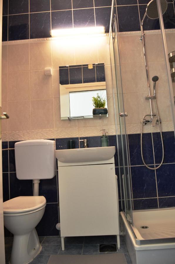 Tike, Tak - Central Residence Nisz Zewnętrze zdjęcie
